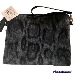 Wristlet L.I.B New York Black Gray Soft Large Zip Wristlet Bag  NEW Oversized